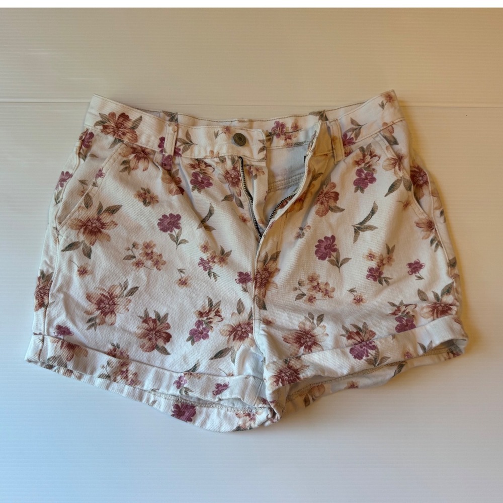 American Eagle Floral Denim Shorts Womens 6 Cream Mauve High Waisted Cuffed